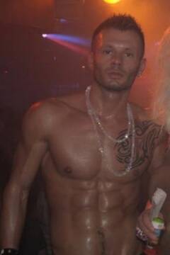 Public Photo of artupadronne